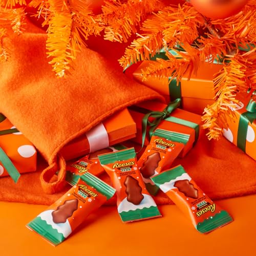 Reese Christmas Trees Milk Chocolate Candy - 25 Pack Individullay Wrapped Peanut Butter Chocolate Christmas Candy For Stocking Stuffers, Gifts & Treats