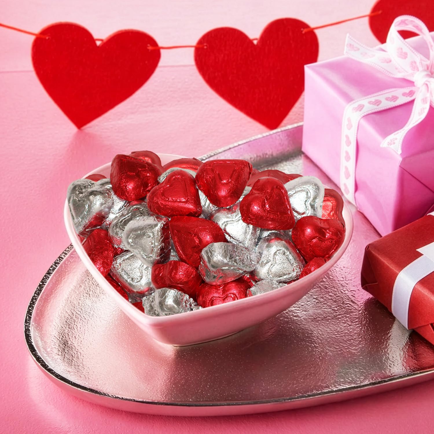 Taboom Milk Chocolate Valentine Hearts Red/Silver 1 Pound